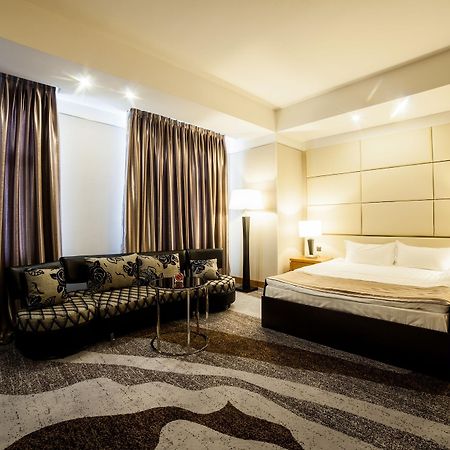 Absolute Hotel Nur-Sultan  Exterior photo