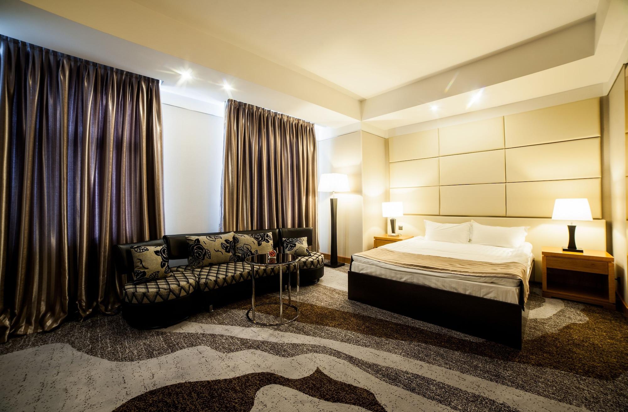 Absolute Hotel Nur-Sultan  Exterior photo